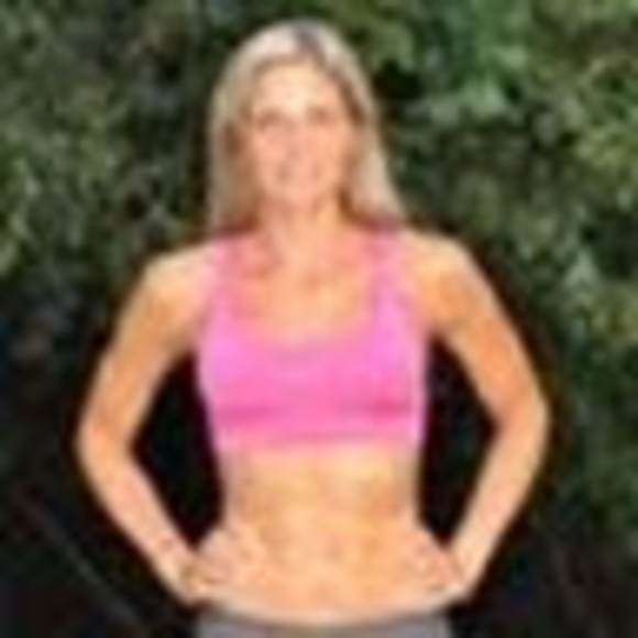 Meet your Posher, Tara - Picture 1 of 1